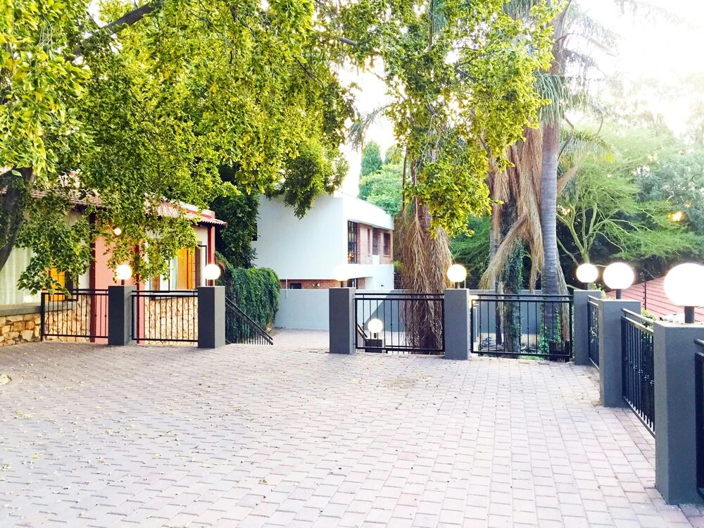 Covesto Guest House