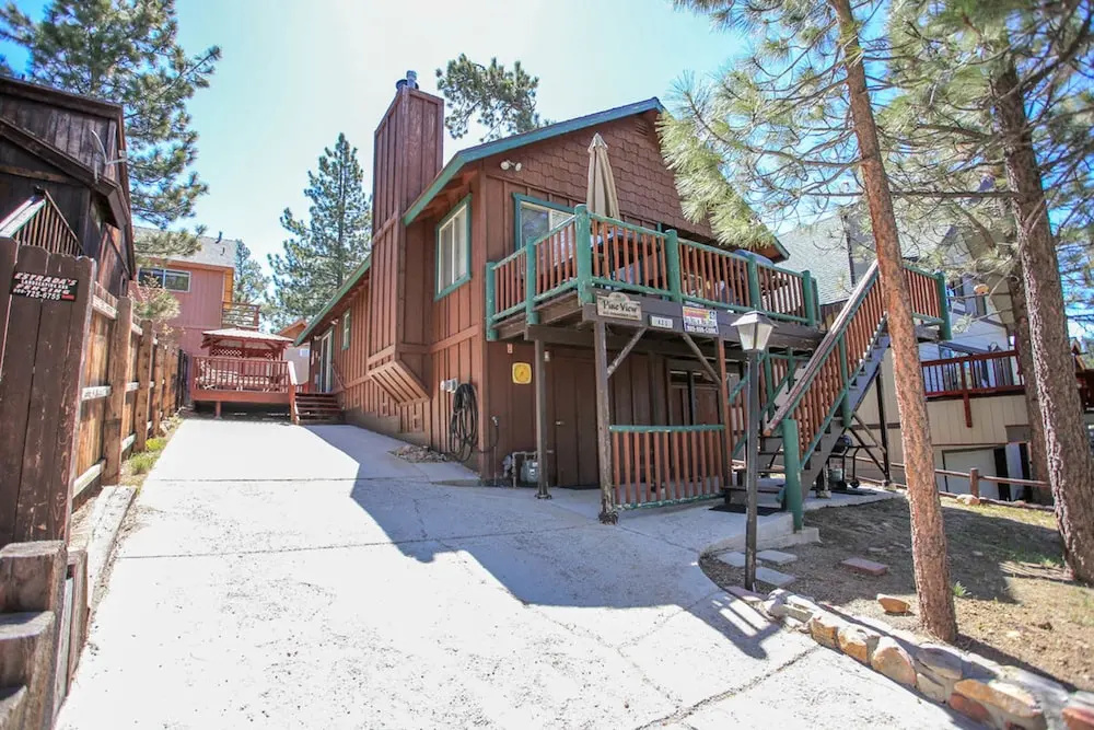 801 - Pine View Cottage by RedAwning