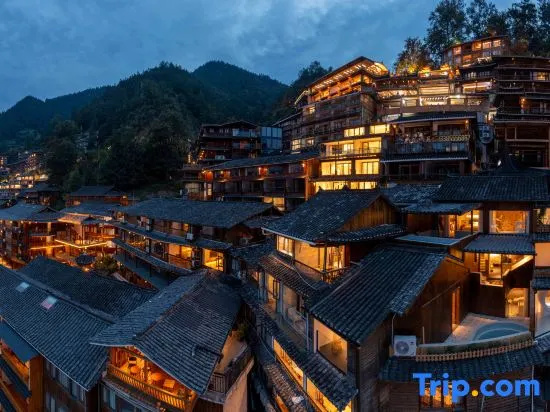 Thousands of Miles · Valtemon High Altitude Beauty Field Homestay