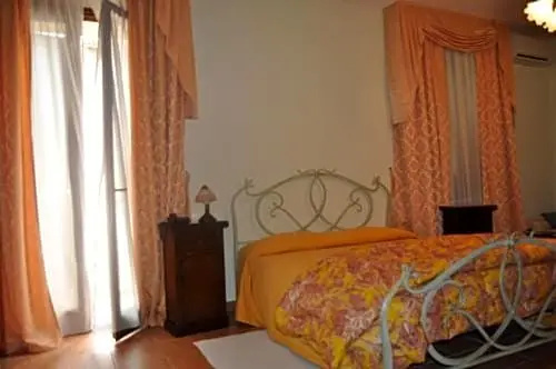 Hotel Fioriti - Chambres