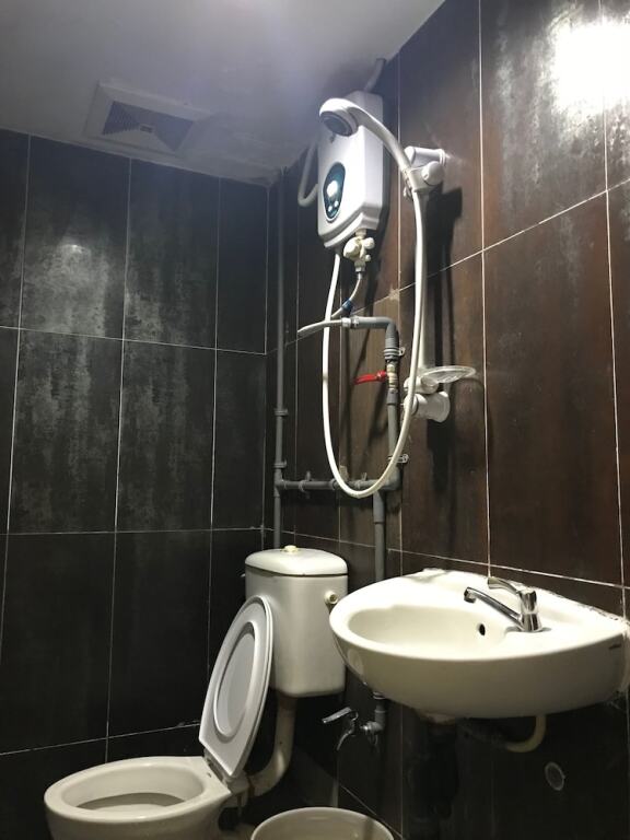 Iskandar Sinsuran Guesthouse