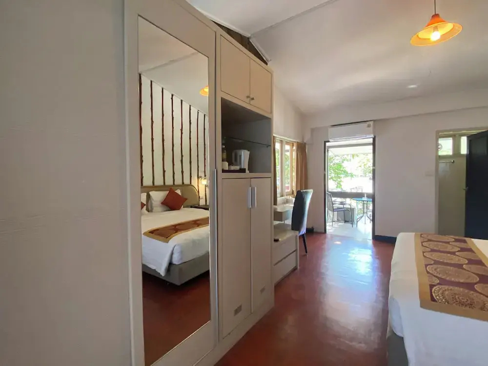 Superior room with view