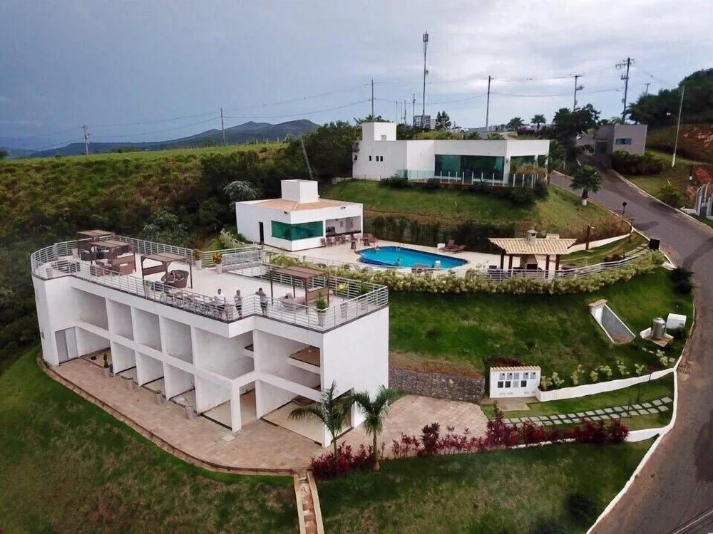 Casa no Mirante de Escarpas