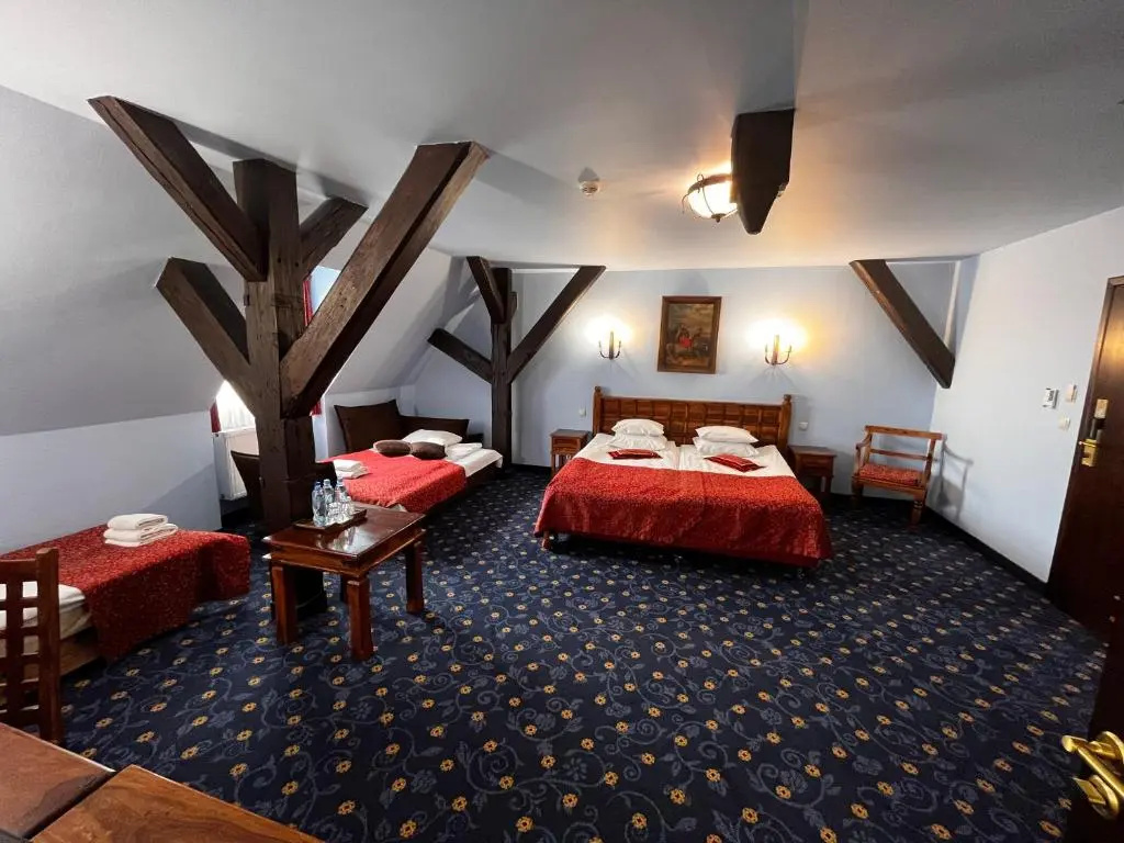 Standard Double room (full double bed)