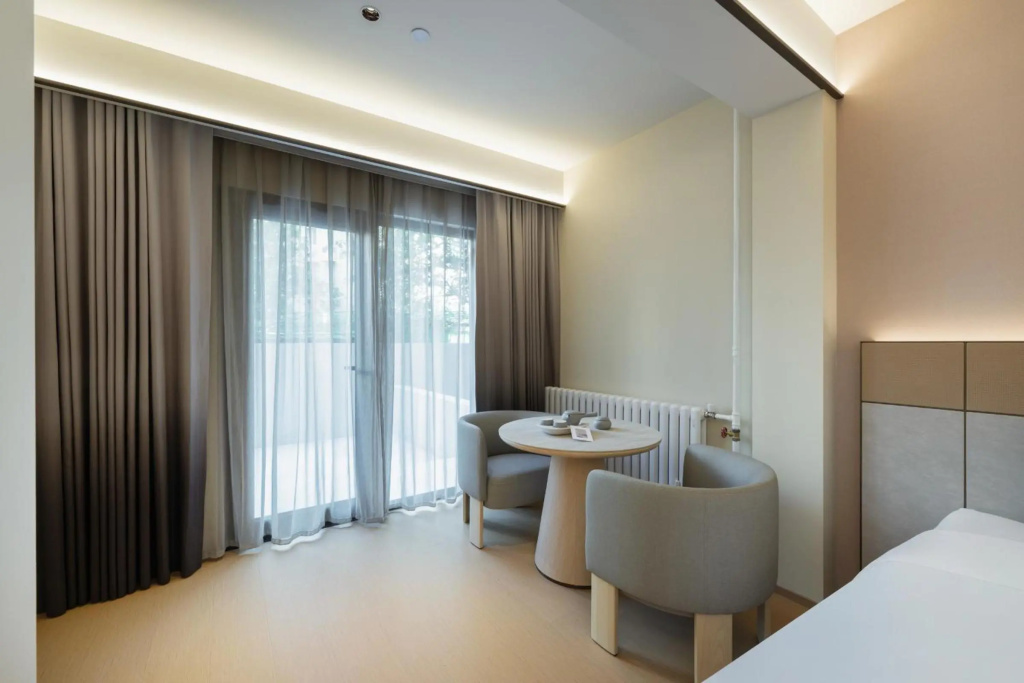 Отель JI Hotel Dongzhimen Beijing в Пекине