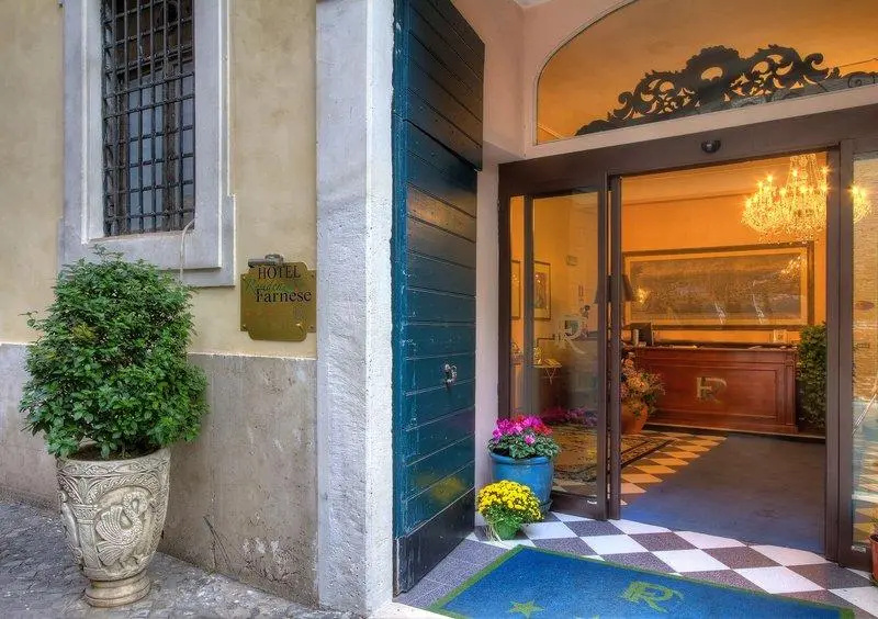 Hotel Residenza In Farnese - Chambres