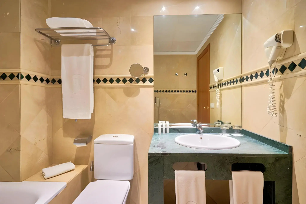 Hotel Exe Ciudad de Cordoba - Général