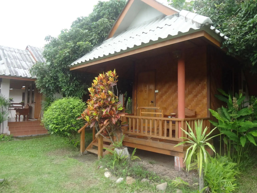 Orange Grove Resort
