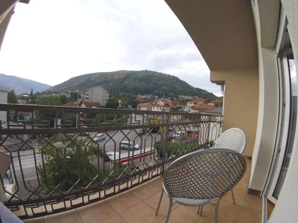 Standard Double room with balcony (full double bed)