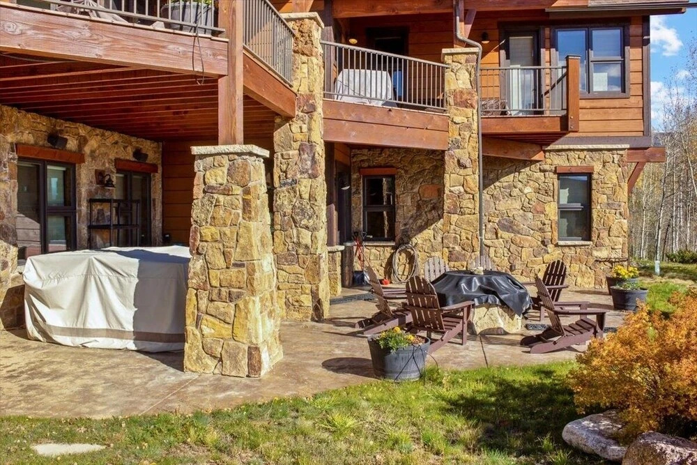 Beautiful Colorado Oasis, Platinum Perfection For Your Next Mountain Getaway! 5 Bedroom Home by RedAwning