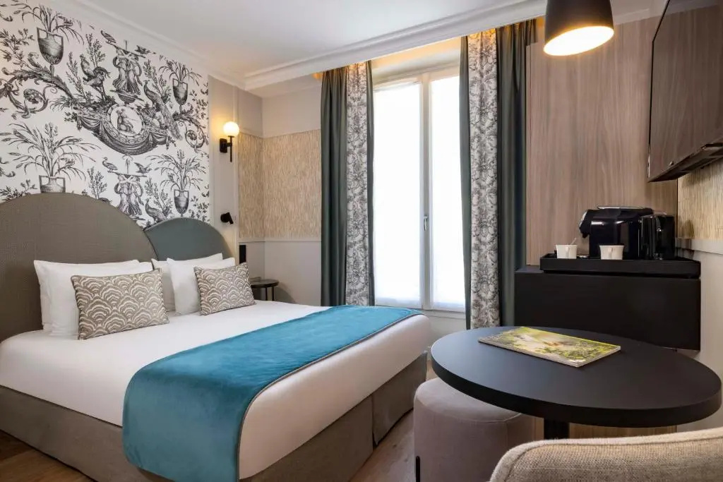 Grand Hotel Leveque 77