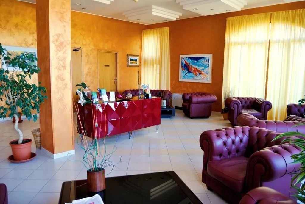 Hotel photo 2