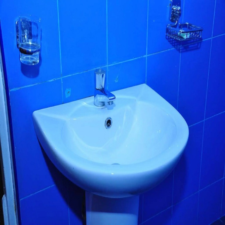 Milano Tourist Rest by null