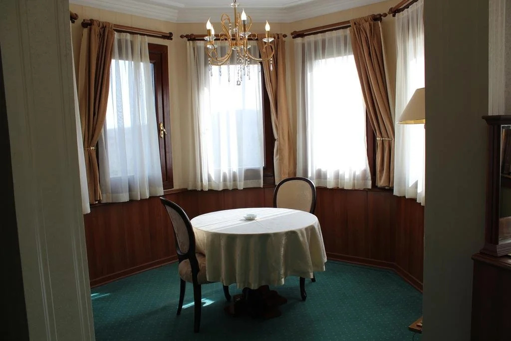 Dr Kushan Hotel - Général