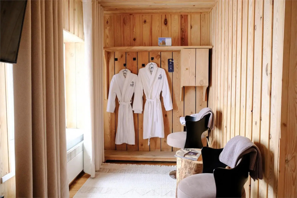 Двухместный номер Comfort двуспальная кровать в Le Mont