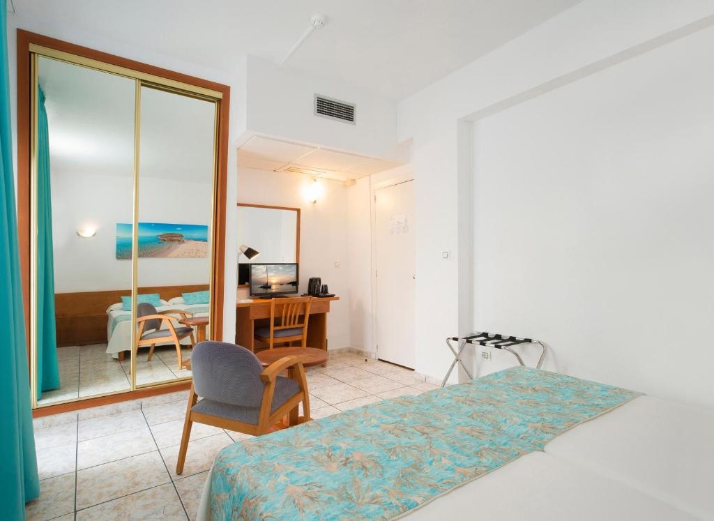 Hotel Tropical - Chambres