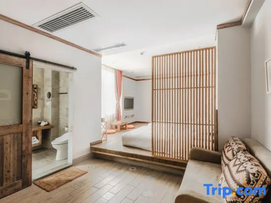 Standard Double room with mountain view (twin beds)