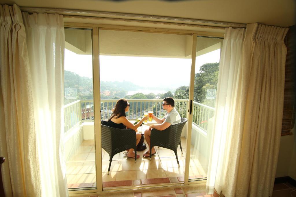 Thilanka Hotel
