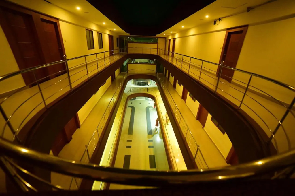 Castle International Premium Hotel - Général