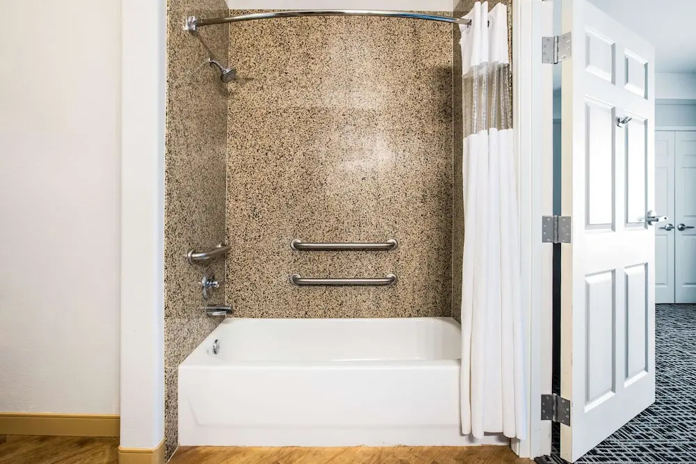 La Quinta Inn & Suites by Wyndham Brownwood - Chambres