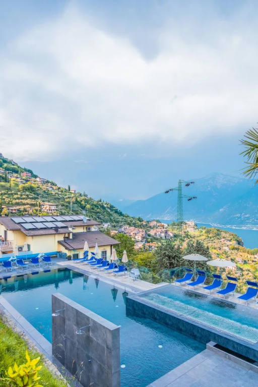 Village Hotel Lucia - Général