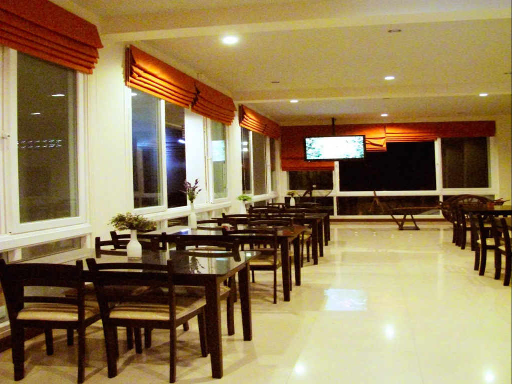 Hotel photo 13