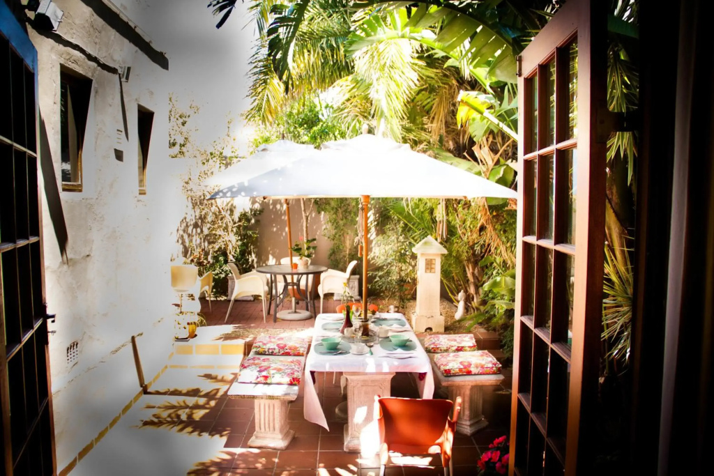 Cape Nelson Guest House