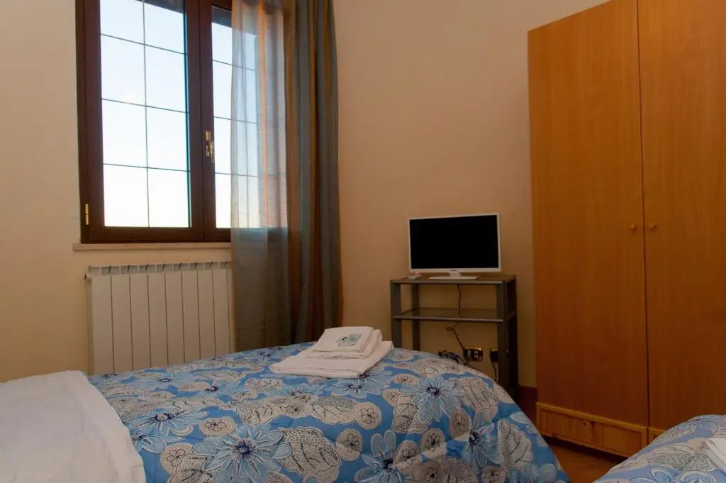 Standard Double room with sea view (twin beds)