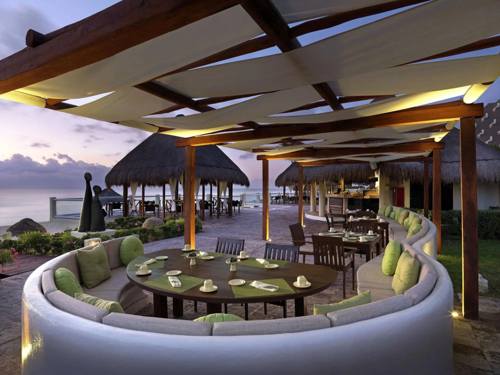 Royal Service at Paradisus Cancun, Канкун, Мексика мініатюра 13