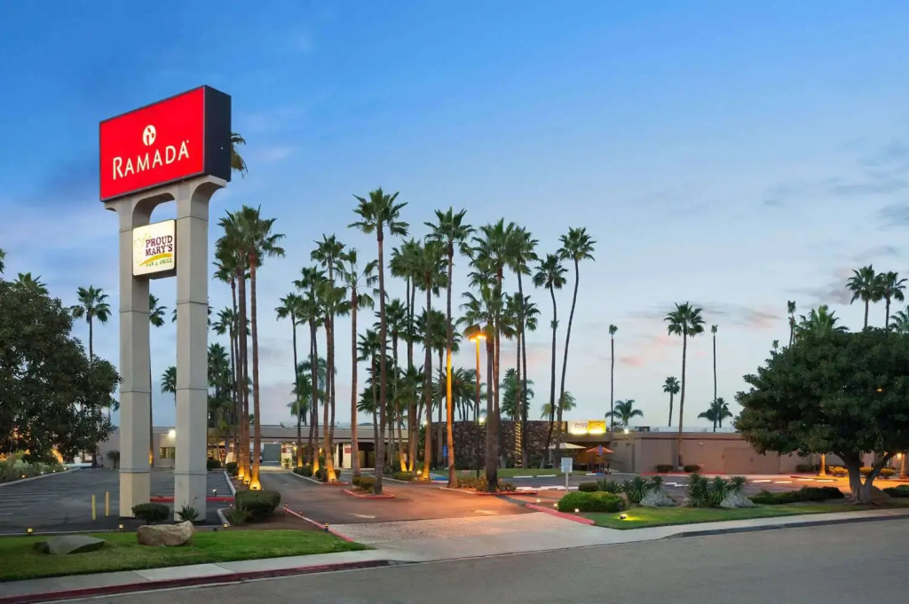 Ramada by Wyndham San Diego North Hotel & Conference Center - Général