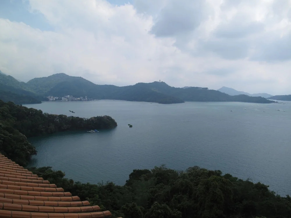 Hotelday Sun Moon Lake Hotel