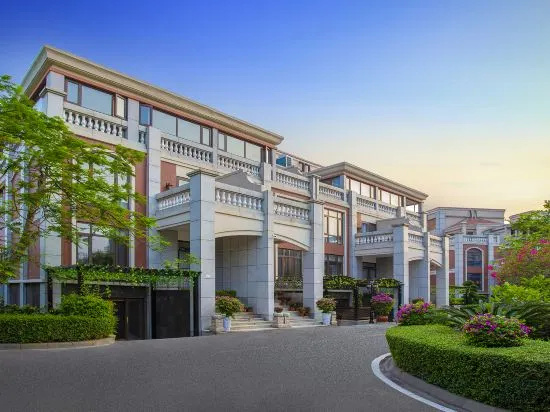 Coastal Huashu Boutique Hotel in Haikou