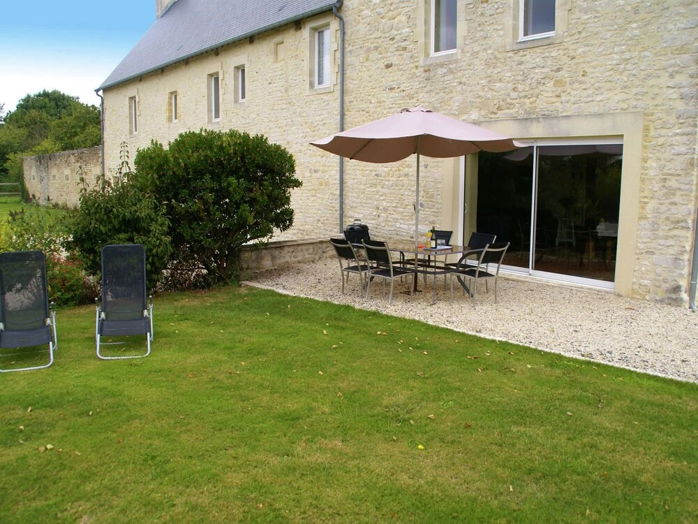 Cozy Farmhouse In Maisons With Fireplace