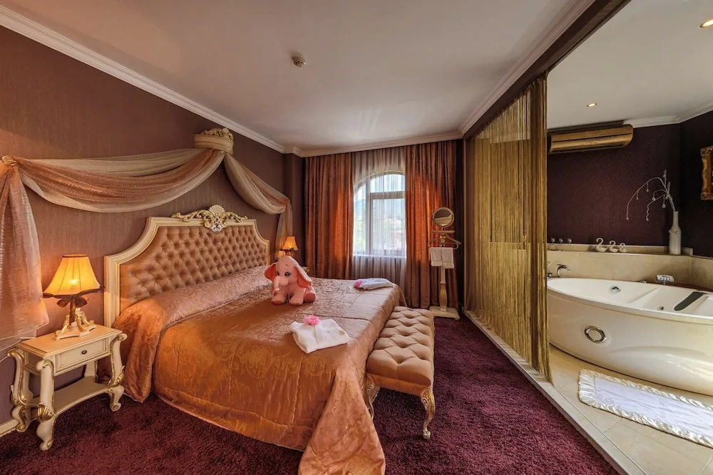 SPA Hotel Rich - Général