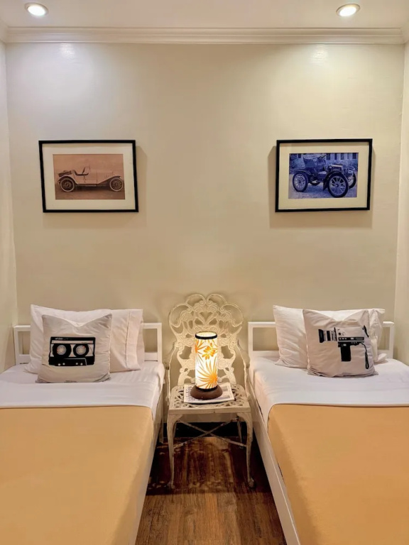 Standard Double room (full double bed)