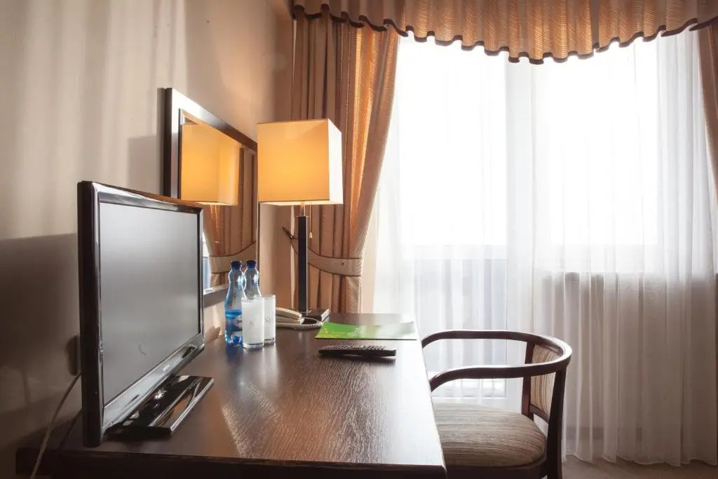 Superior Double room (full double bed)