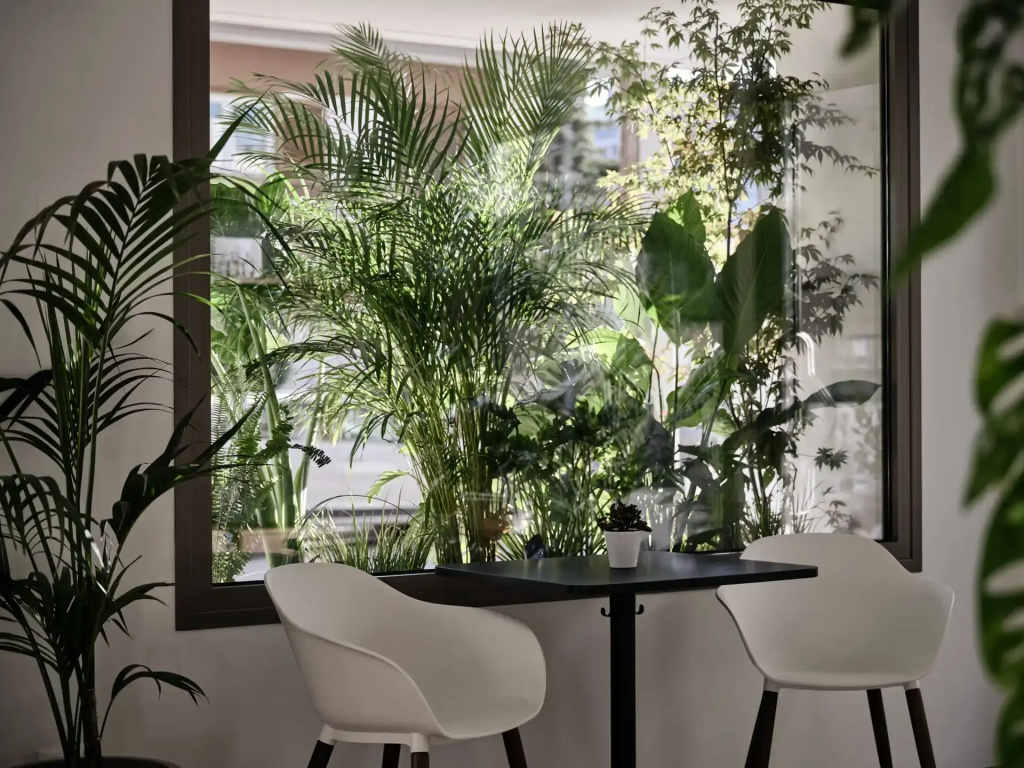 Bond Smart Living Suites — фото