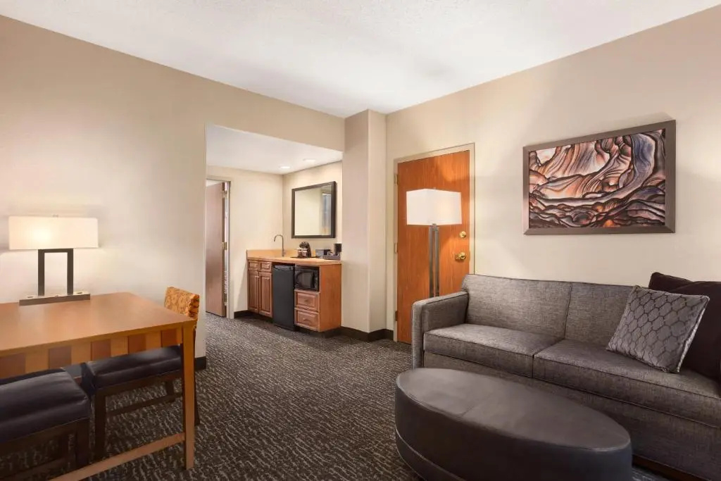 Embassy Suites Northwest Arkansas - Hotel, Spa & Convention - Chambres