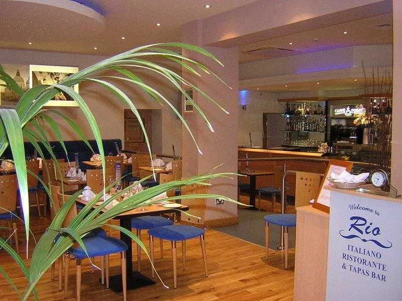 Food & Beverage