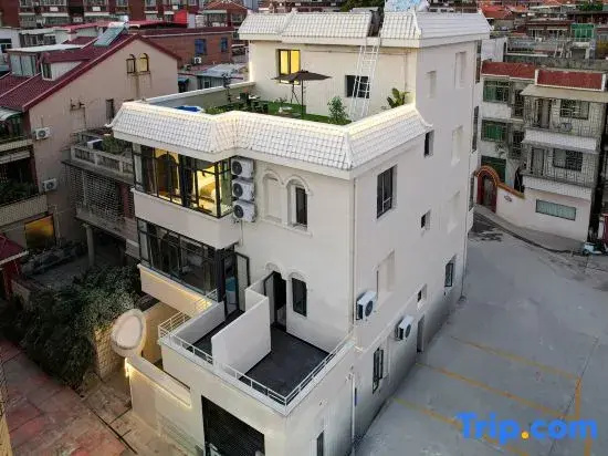 Floral Hotel·Zhifou · Roof Garden Terrace · Designer Villa (West Street)