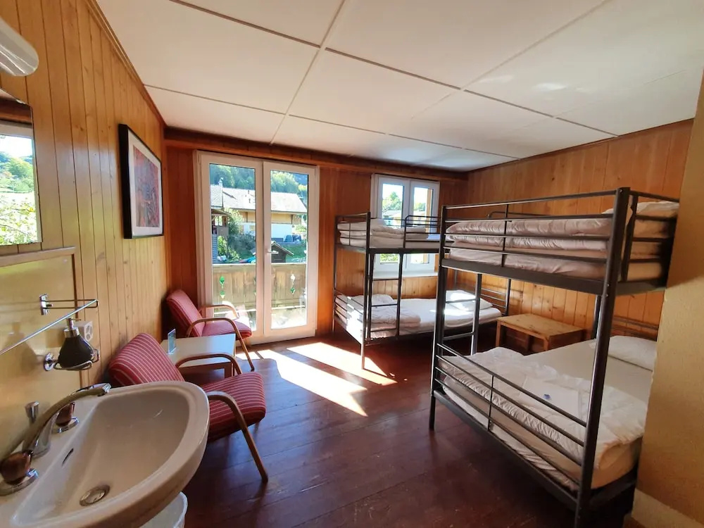 Standard Quadruple room with mountain view