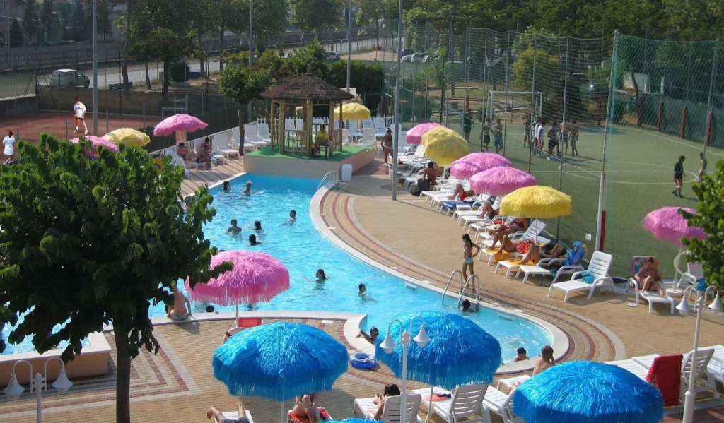 Hotel photo 11