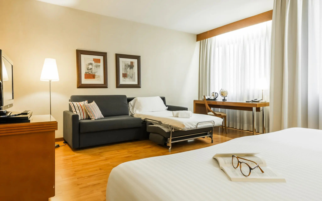 Aparthotel Mariano Cubi - Chambres