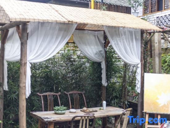 Zhoufu B&B, Liujiang Ancient Town in Meishan