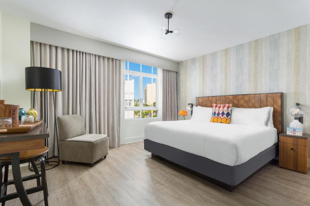 Washington Park Hotel by null