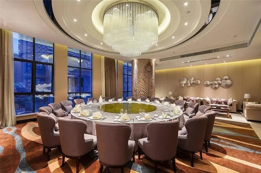 Chengdu Phoenix International Hotel - фото 12