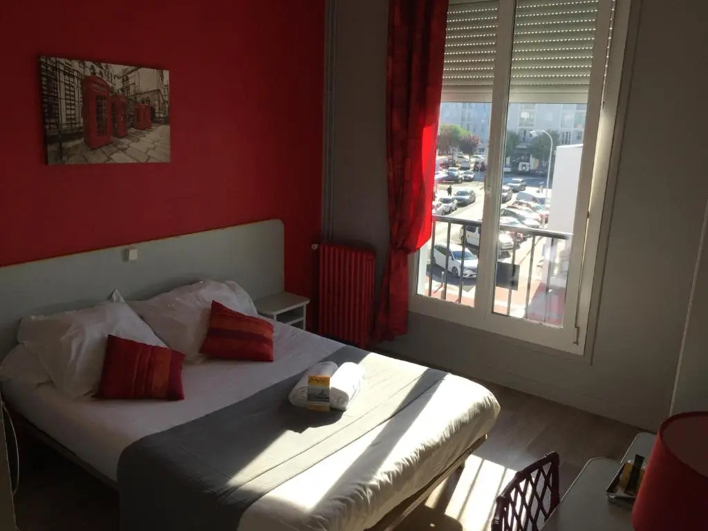 Standard Double room (full double bed)