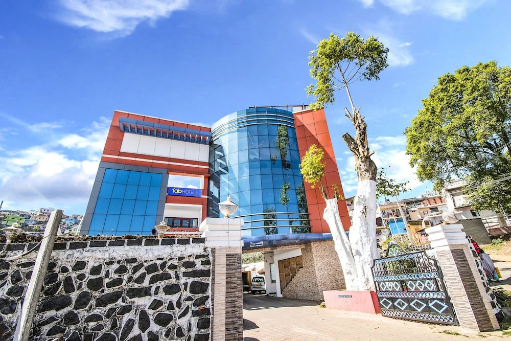 FabHotel Kurunji Meridian