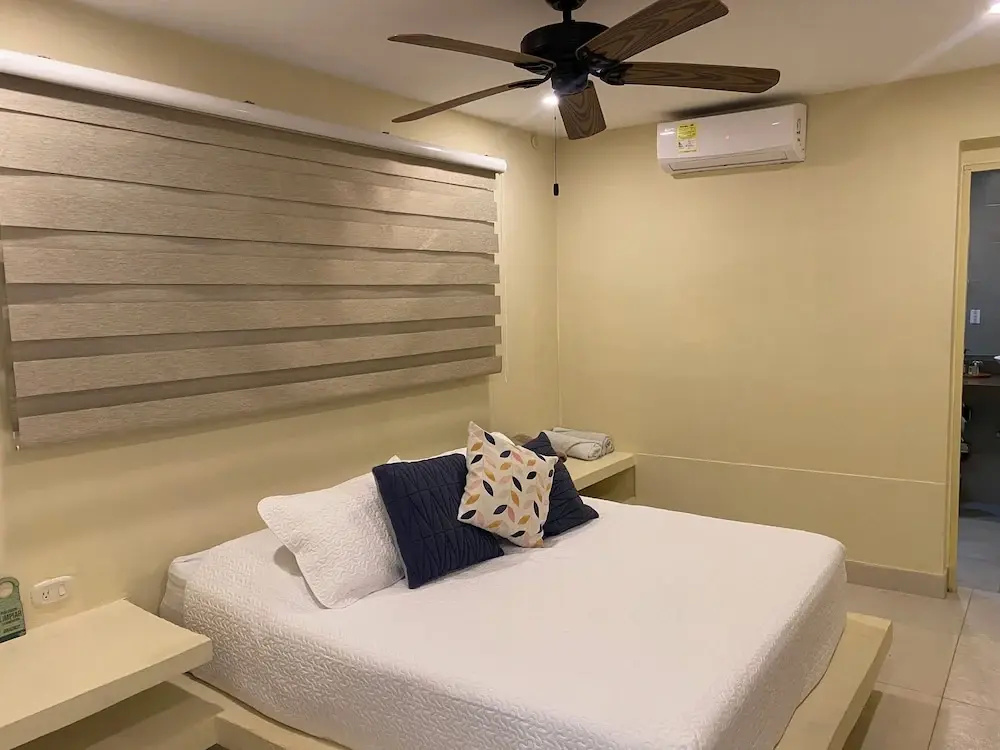Economy room