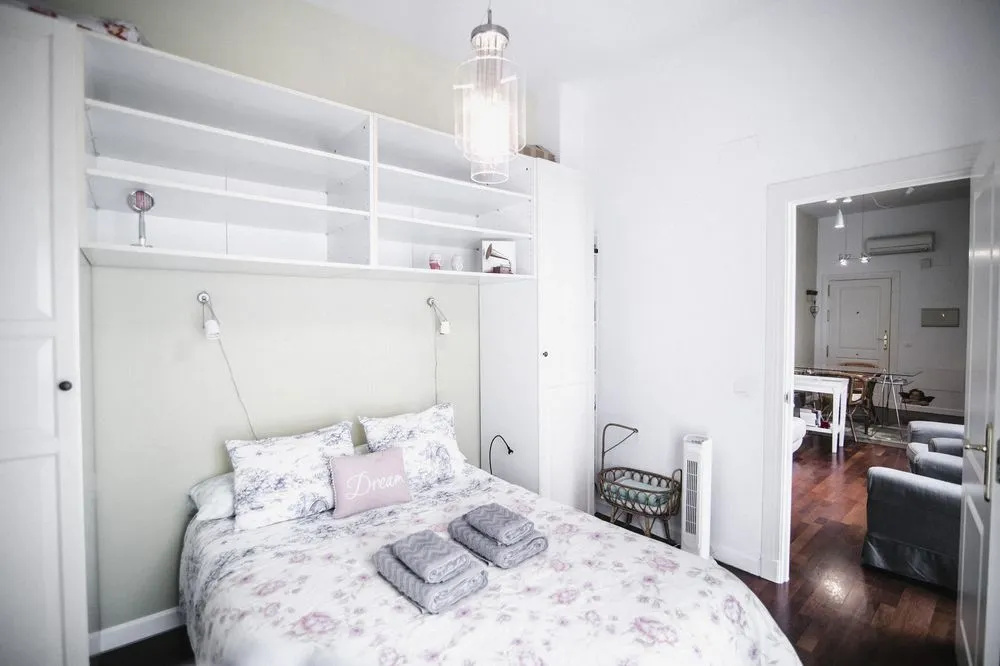 Cozy and Quiet Apartment in Town Centre